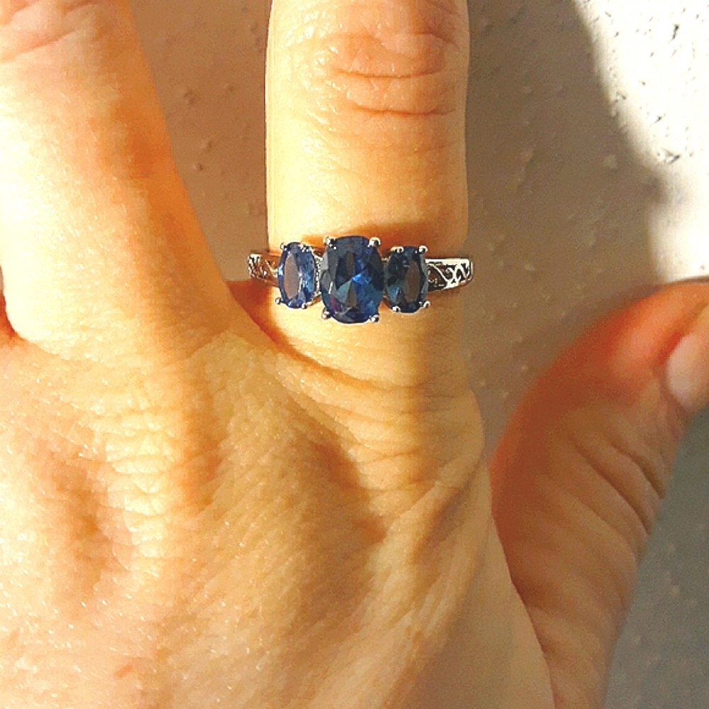 Tanzanite 3 stone Ring in Sterling